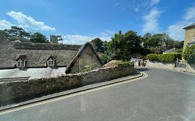 Rookley Villa, 3 Bedroom Family Apartment, Ventnor
